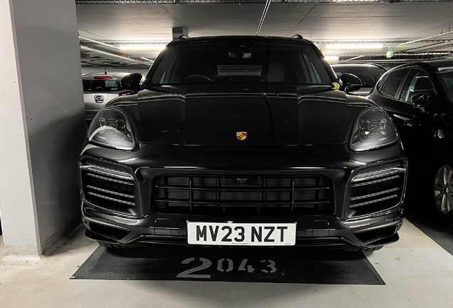 Porsche 9YA Cayenne GTS MkI