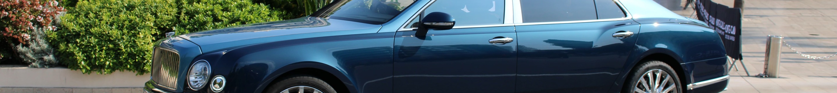 Bentley Mulsanne EWB 2016