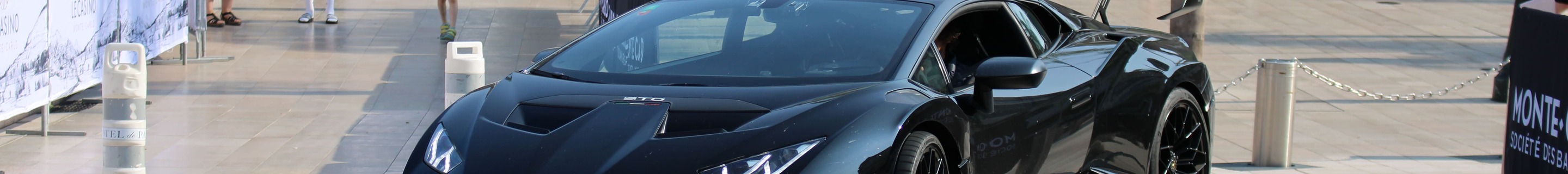 Lamborghini Huracán LP640-2 STO