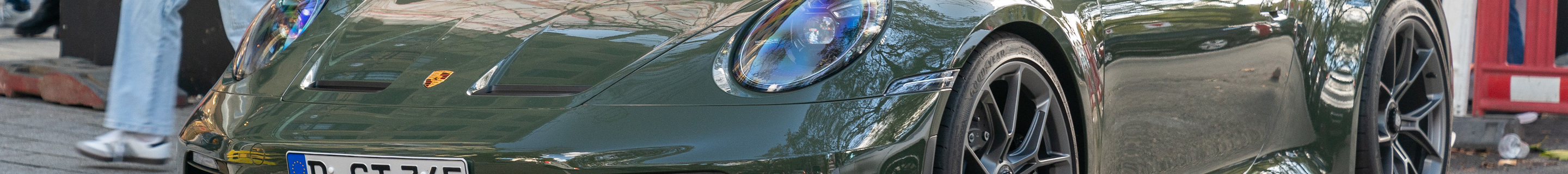 Porsche 992 GT3 Touring MkI