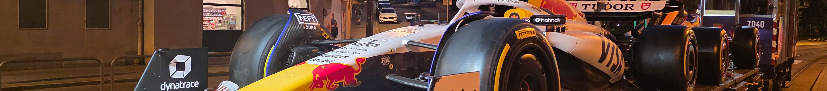 Racing Bulls VCARB 02