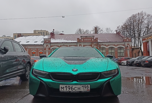 BMW i8