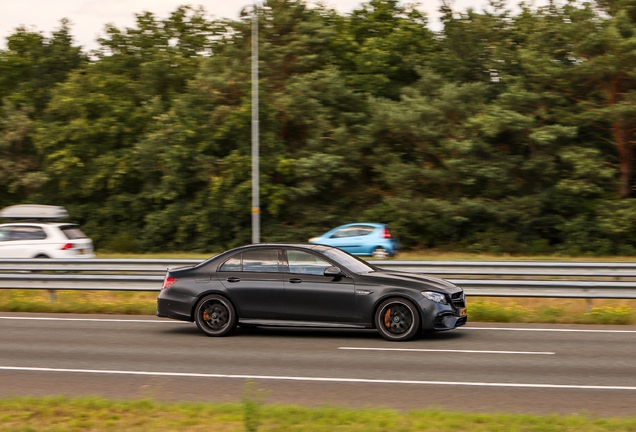 Mercedes-AMG E 63 S W213