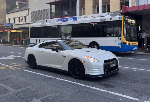 Nissan GT-R 2014