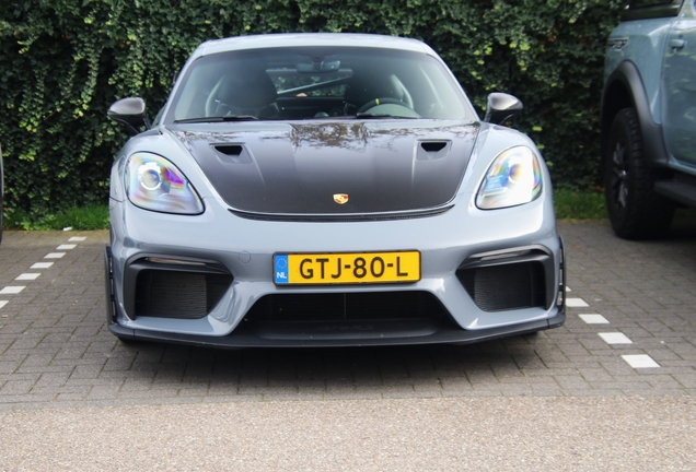 Porsche 718 Cayman GT4 RS Weissach Package