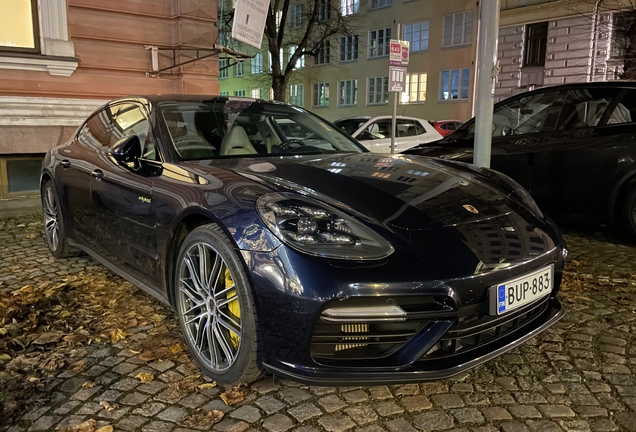 Porsche 971 Panamera Turbo S E-Hybrid MkI