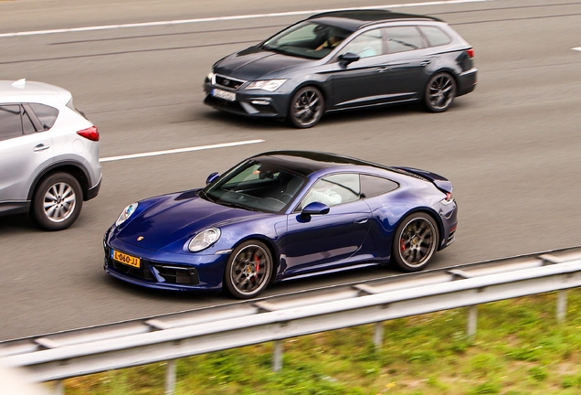 Porsche 992 Carrera 4S MkI