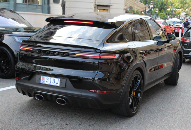 Porsche Cayenne Coupé Turbo E-Hybrid