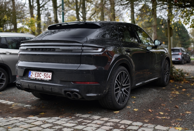 Porsche Cayenne Coupé Turbo E-Hybrid