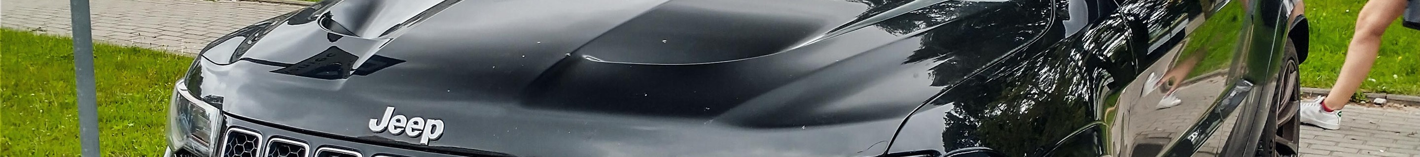 Jeep Grand Cherokee SRT 2013