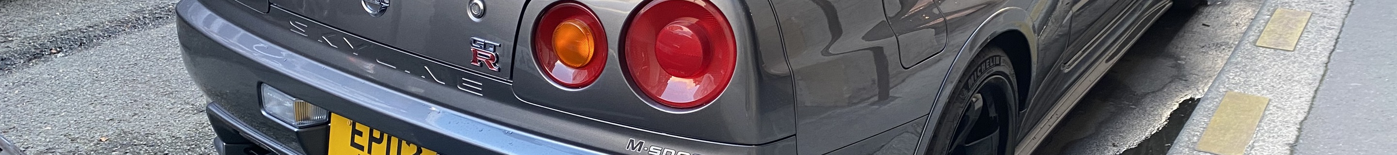 Nissan Skyline R34 GT-R M-Spec Nismo Clubman Race Spec
