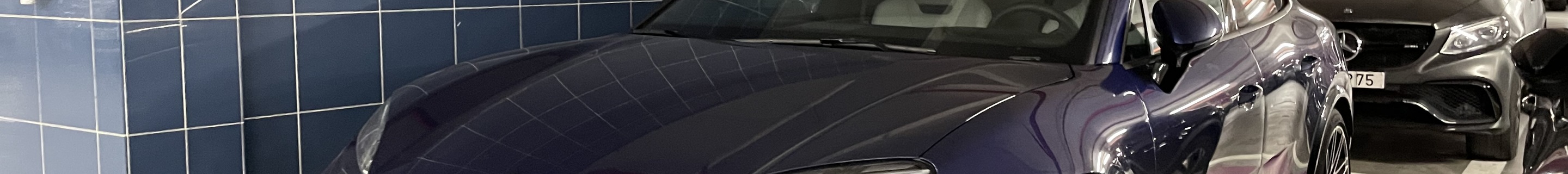 Porsche Macan EV Turbo