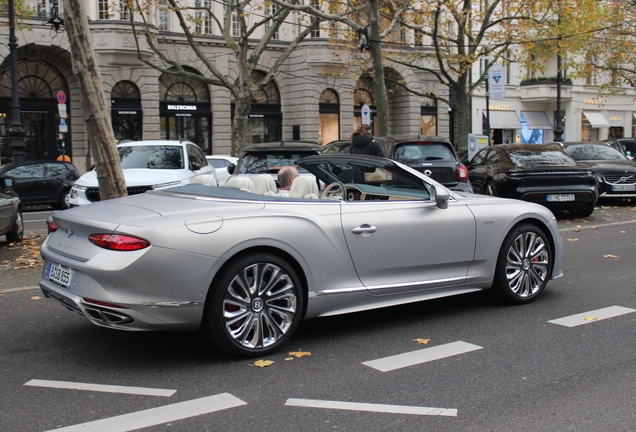Bentley Continental GTC Mulliner 2025