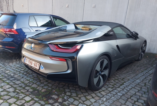 BMW i8 Roadster