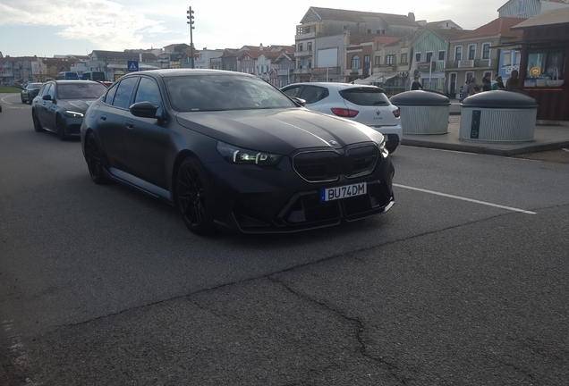 BMW M5 G90