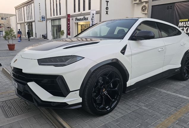 Lamborghini Urus Performante