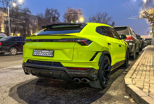 Lamborghini Urus Performante