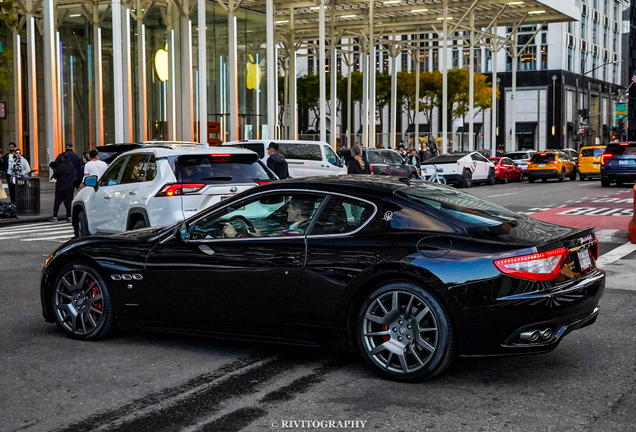 Maserati GranTurismo S Automatic