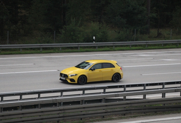 Mercedes-AMG A 45 S W177