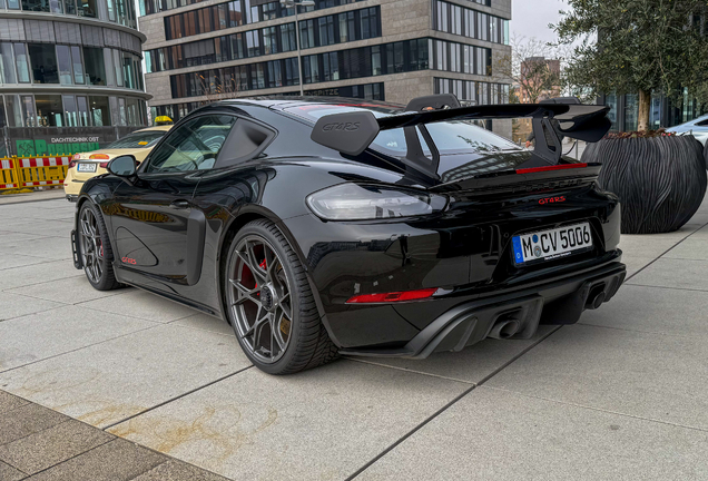 Porsche 718 Cayman GT4 RS