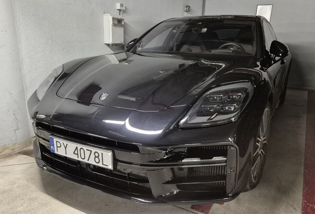 Porsche 972 Panamera Turbo S E-Hybrid