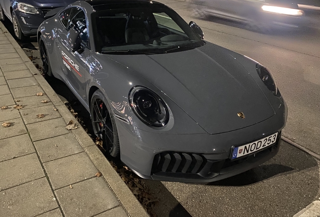 Porsche 992 Carrera 4 GTS MkII