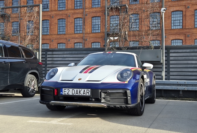 Porsche 992 Dakar