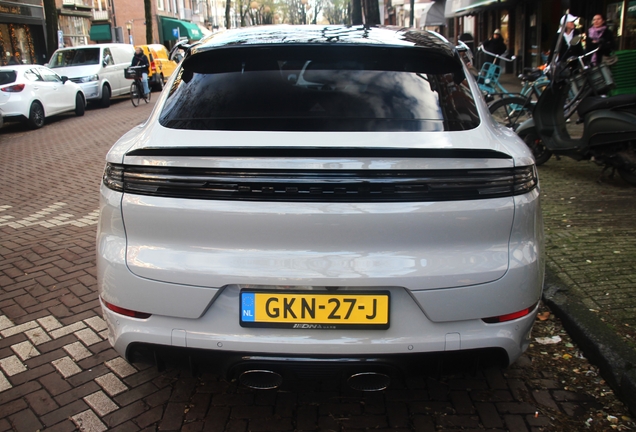Porsche Cayenne Coupé Turbo E-Hybrid