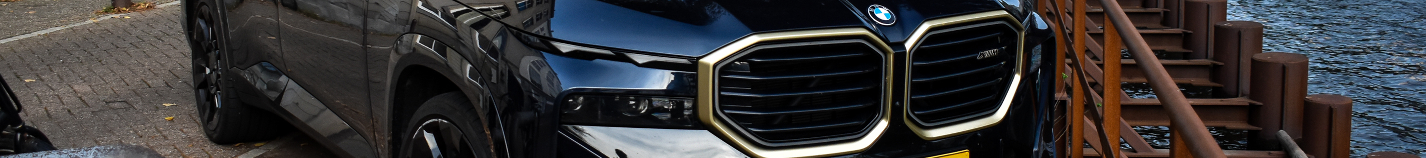 BMW XM G09