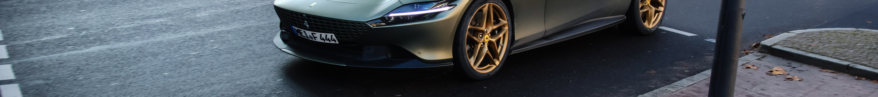Ferrari Roma Spider