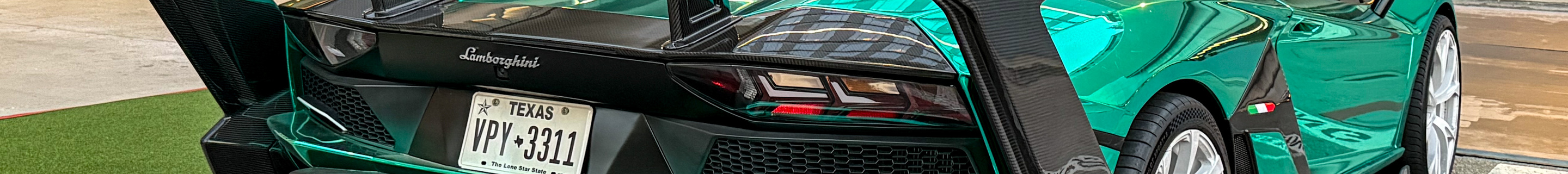 Lamborghini Aventador S LP740-4