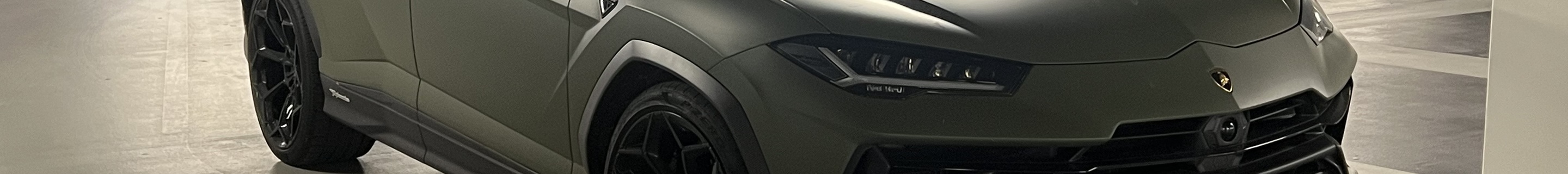 Lamborghini Urus Performante