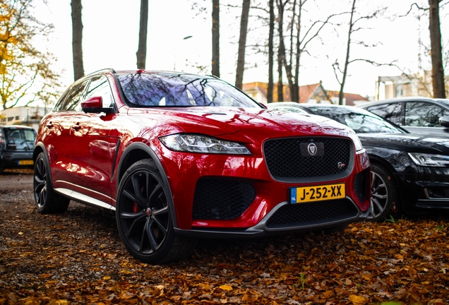 Jaguar F-PACE SVR