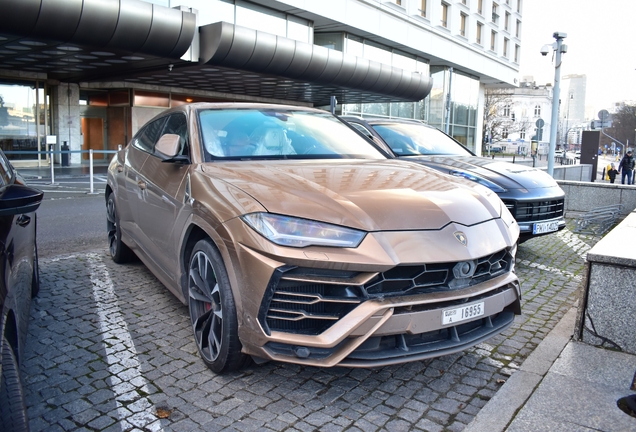 Lamborghini Urus
