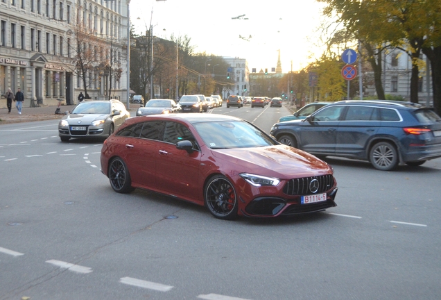 Mercedes-AMG CLA 45 S Shooting Brake X118
