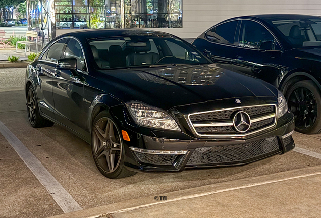Mercedes-Benz CLS 63 AMG C218