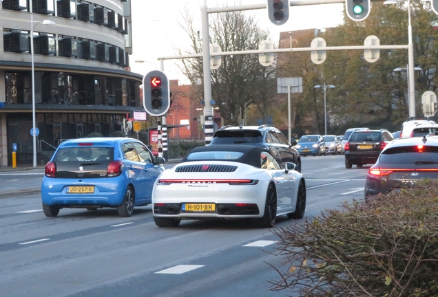 Porsche 992 Carrera 4S Cabriolet MkI