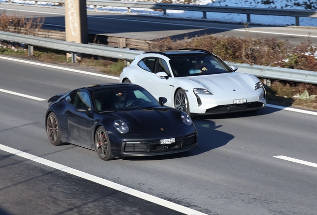 Porsche 992 Carrera 4S MkI