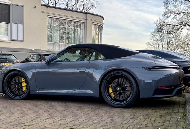 Porsche 992 Carrera GTS Cabriolet MKII