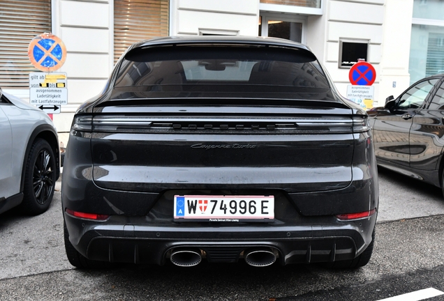 Porsche Cayenne Coupé Turbo E-Hybrid
