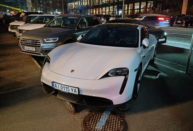 Porsche Taycan Turbo S