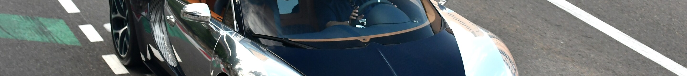 Bugatti Veyron 16.4 Grand Sport Vitesse