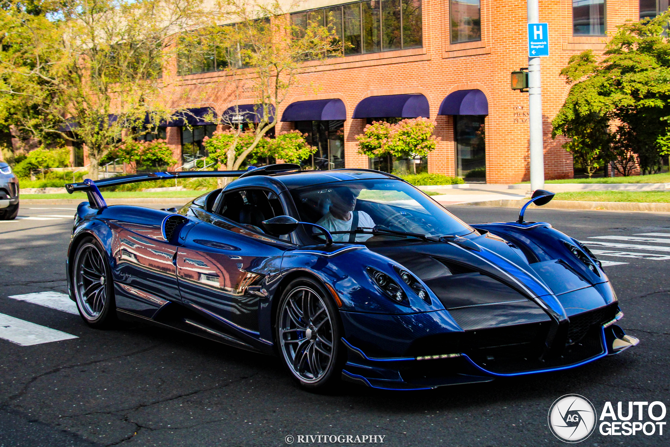 Pagani Huayra Roadster BC - 23 November 2025 - Autogespot