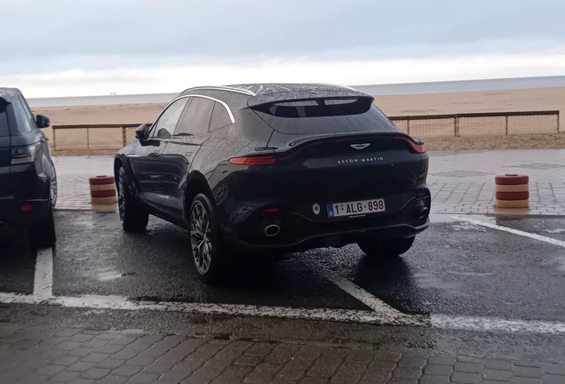 Aston Martin DBX