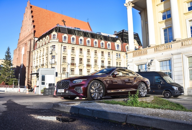 Bentley Continental GT Mulliner 2025