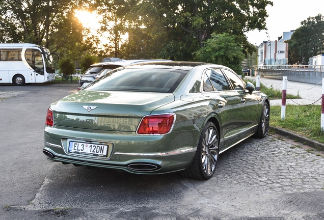 Bentley Flying Spur Mulliner 2025