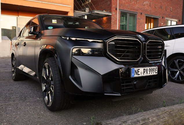 BMW XM G09