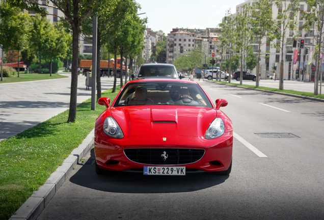 Ferrari California