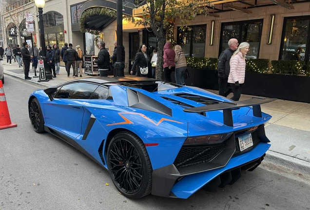 Lamborghini Aventador LP750-4 SuperVeloce Roadster