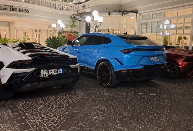 Lamborghini Huracán LP640-4 EVO Spyder